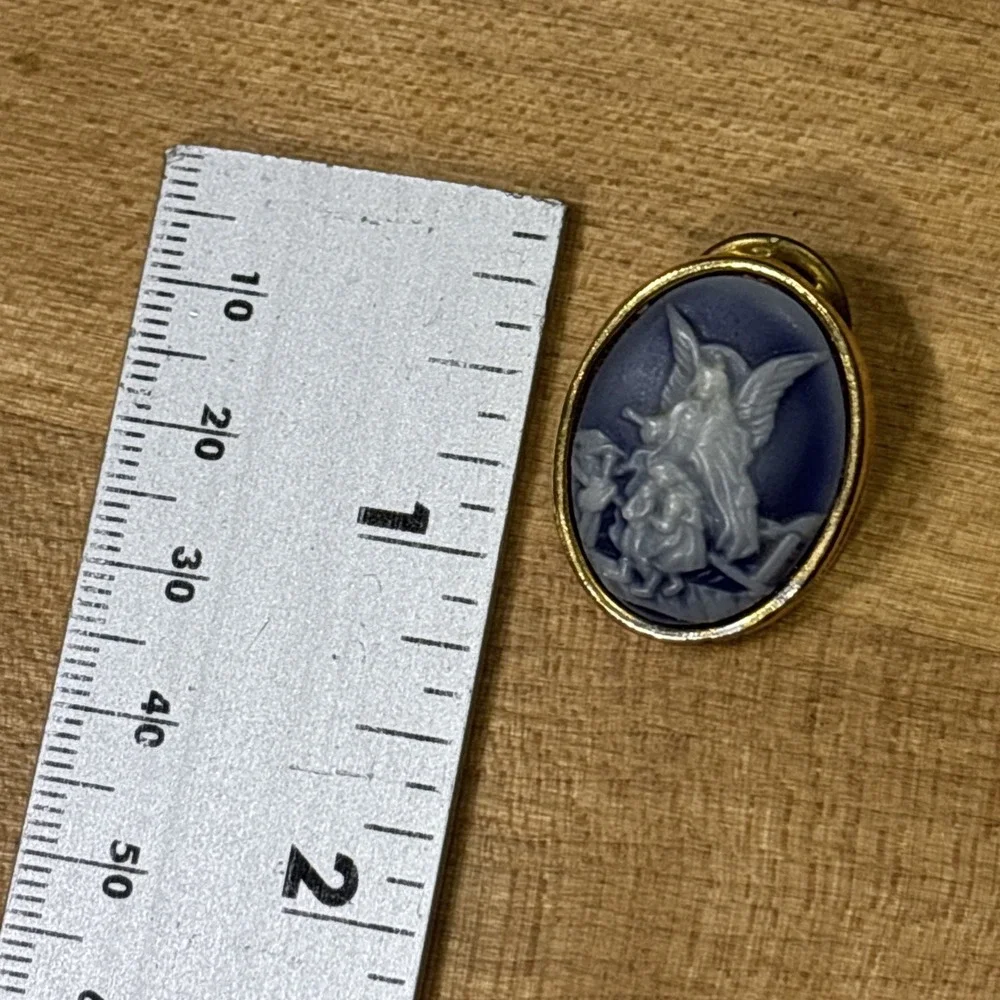 Vintage Blue Jasperware Style Guardian Angel Children Cameo Brooch Gold Tone